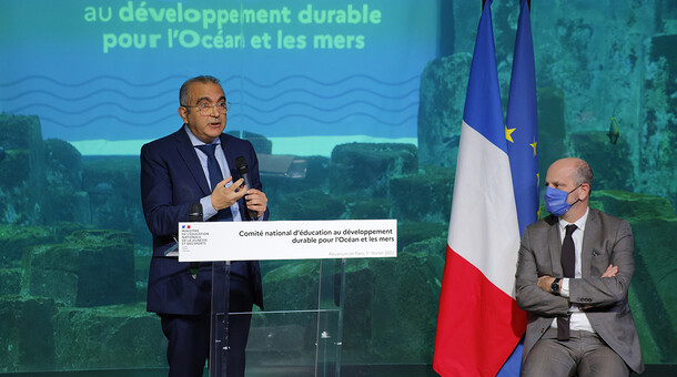 Comité National De L'éducation Au Développement Durable Pour L'océan Et ...